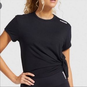 Gymshark tie on side shirt